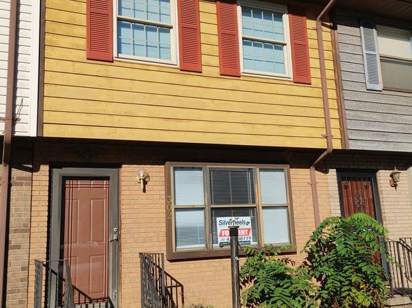302 Palmer Dr