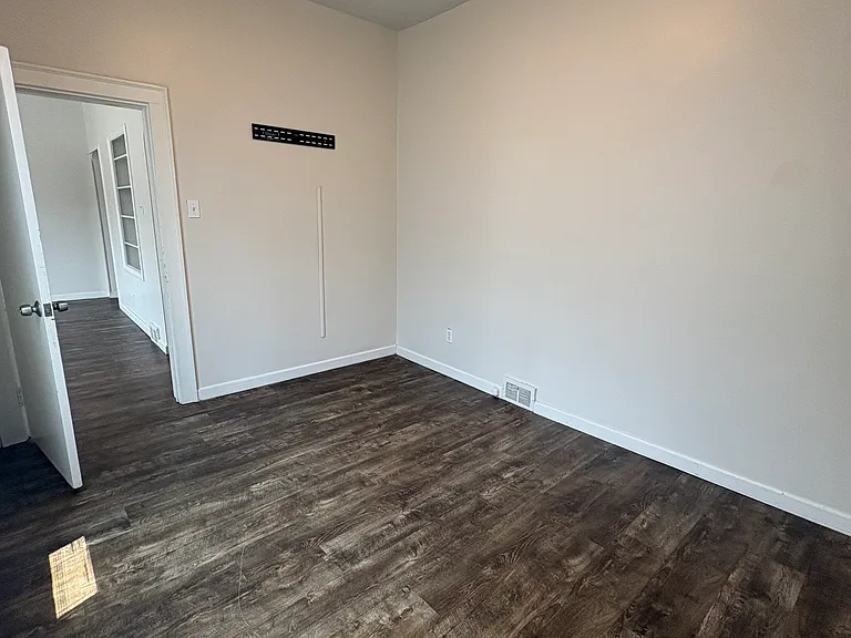 314 W Pike St #2 — Photo 7