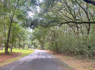 9 River Rd, Daufuskie Island, SC 29915