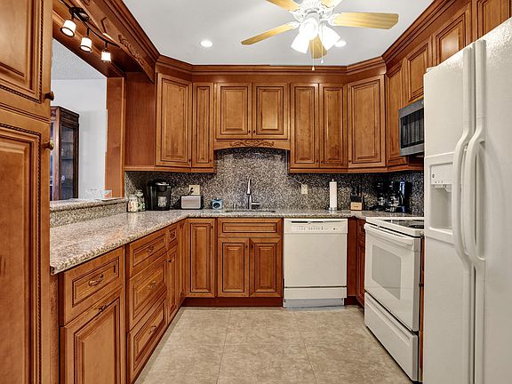 2nd image of 4770 NW 21st Street #306