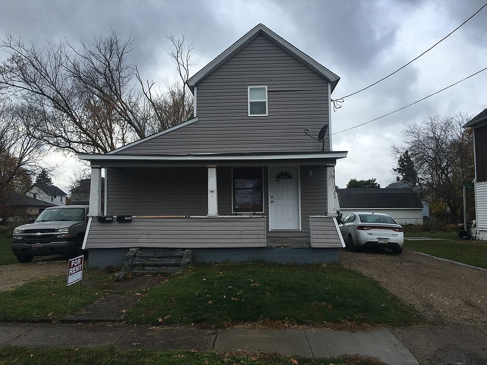 1st image of 140 14th St NW #A