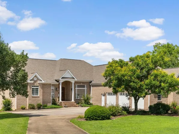 101 Meadowhill Dr E, Florence, AL 35633