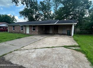 209 Rising Sun Cir, Greenwood, MS 38930