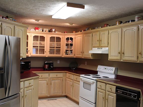 2nd image of 247 Delta Pine Ave