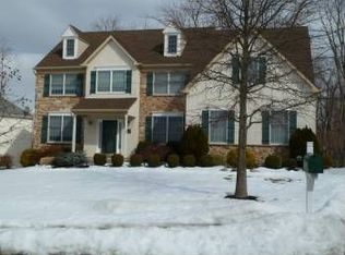 103 Aileen Dr, Lansdale, PA 19446