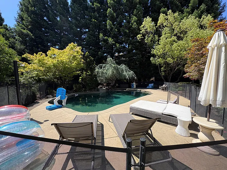 4801 Lexington Cir — Photo 7