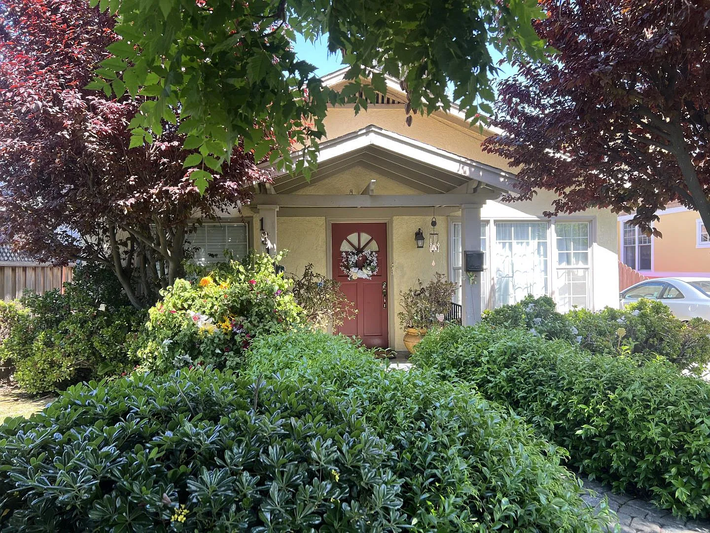 1310 Curtiss Ave photo 1