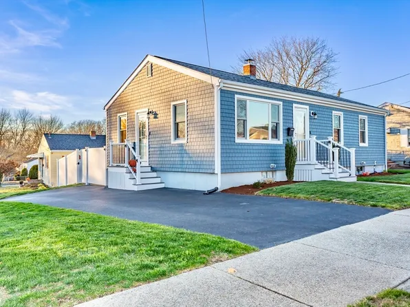 181 Maywood St, New Bedford, MA 02745