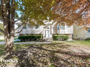 3200 SE 5th Street Ct, Blue Springs, MO 64014