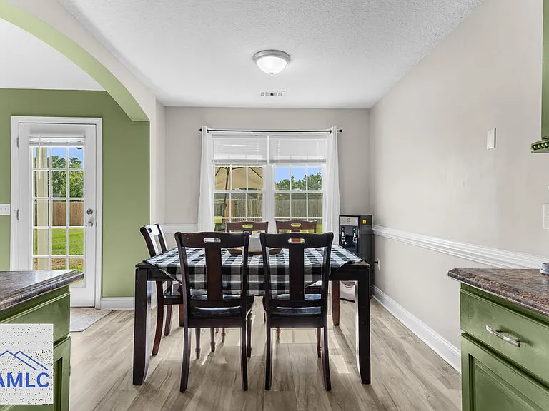 162 NE Mancey Garrason Loop — Photo 21