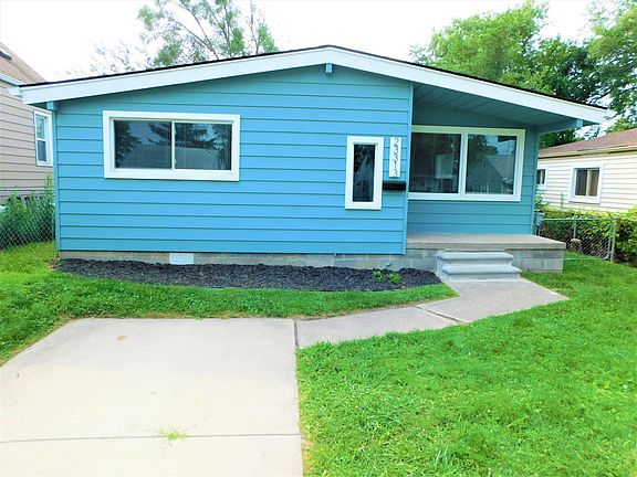 2nd image of 23313 Melville Ave