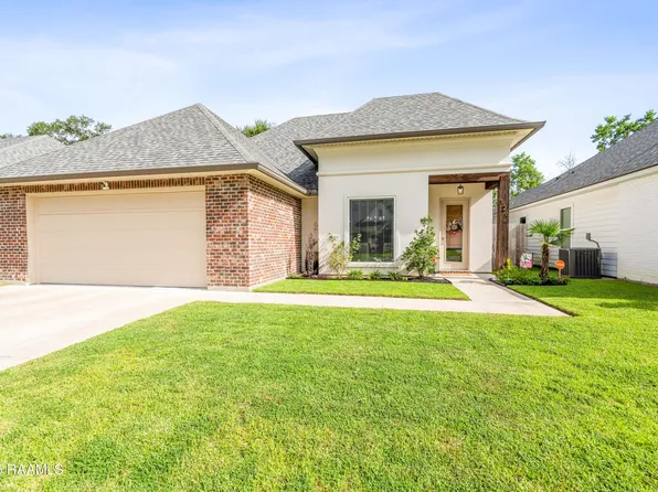 126 Gable Crest Dr, Lafayette, LA 70508