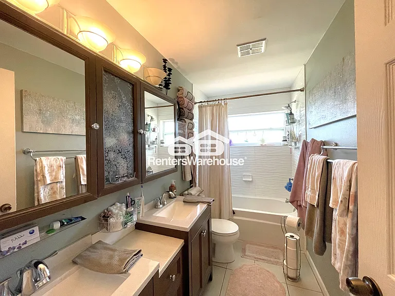 802 Embassy Rd — Photo 22