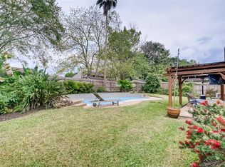 116 Lazy Hollow Dr, League City, TX 77573