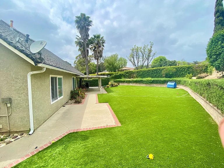 2792 Belbrook Pl — Photo 32