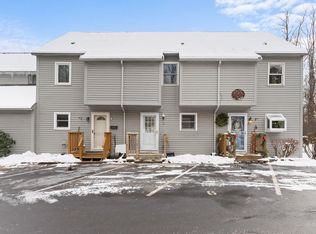 701 Dorset St #B6, South Burlington, VT 05403