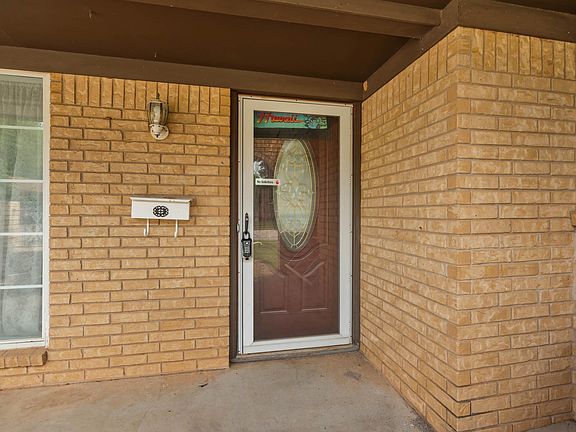 2nd image of 4210 Prince Edward Dr