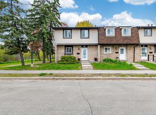 93 Hansen Rd N #34, Brampton, ON L6V 3C8