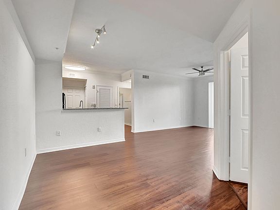 4th image of 15105 Michelangelo Boulevard #106