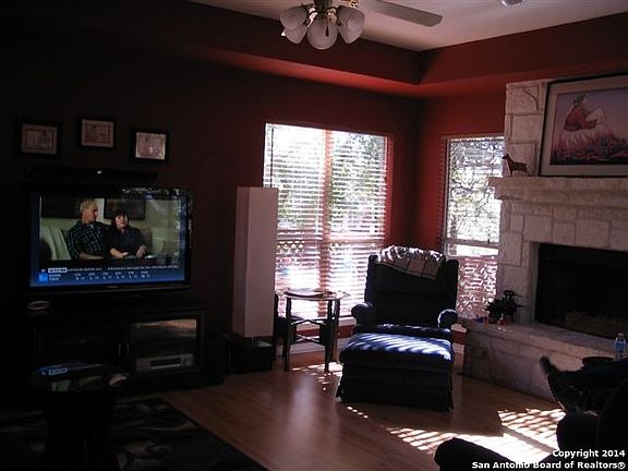5th image of 127 Woodland Blvd