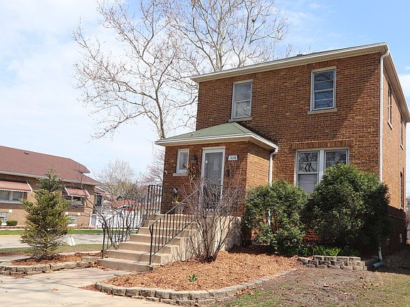 2nd image of 3601 Gunderson Ave