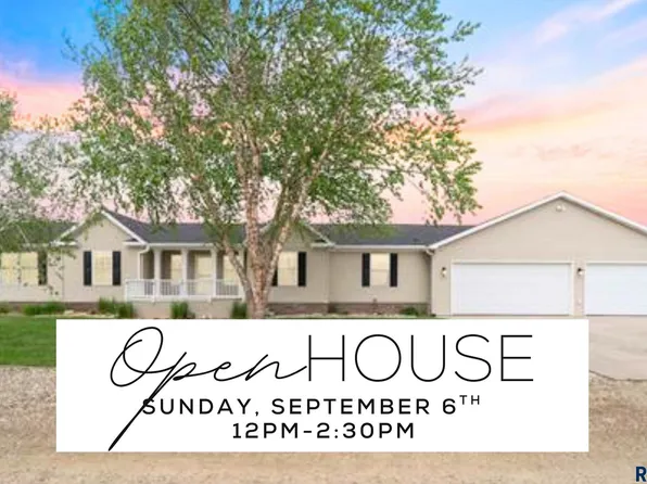 702 Lighthouse Island Ave, Lake Andes, SD 57356