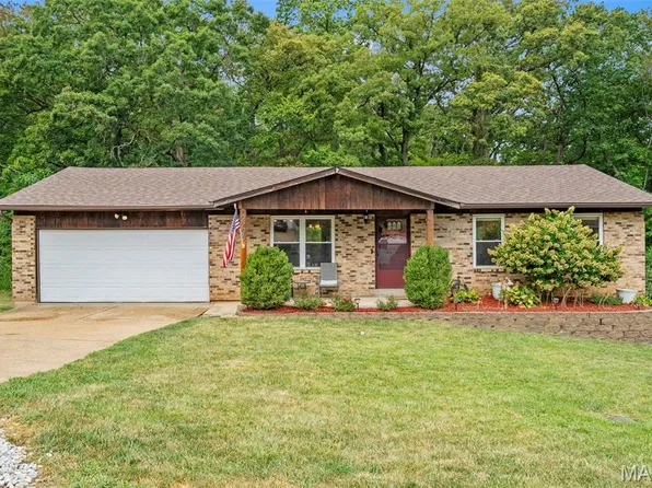 2705 Cathy Ann Dr, High Ridge, MO 63049