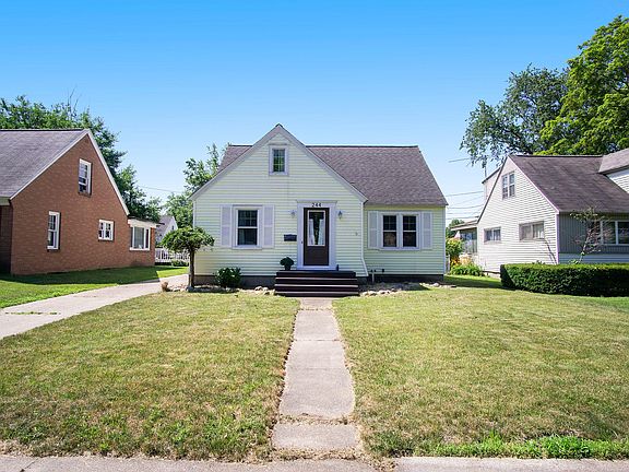3rd image of 244 W 23rd St