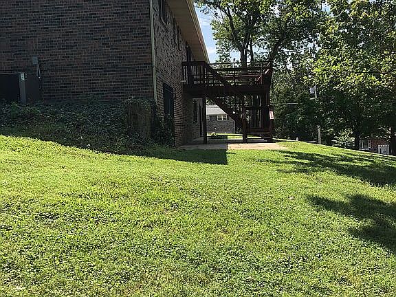 3rd image of 703 Kaylyn Dr