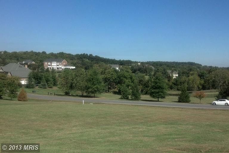 2nd image of 40611 Farm Market Rd