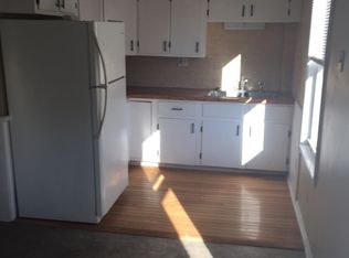 166 Newland Ave APT 4, Woonsocket, RI 02895