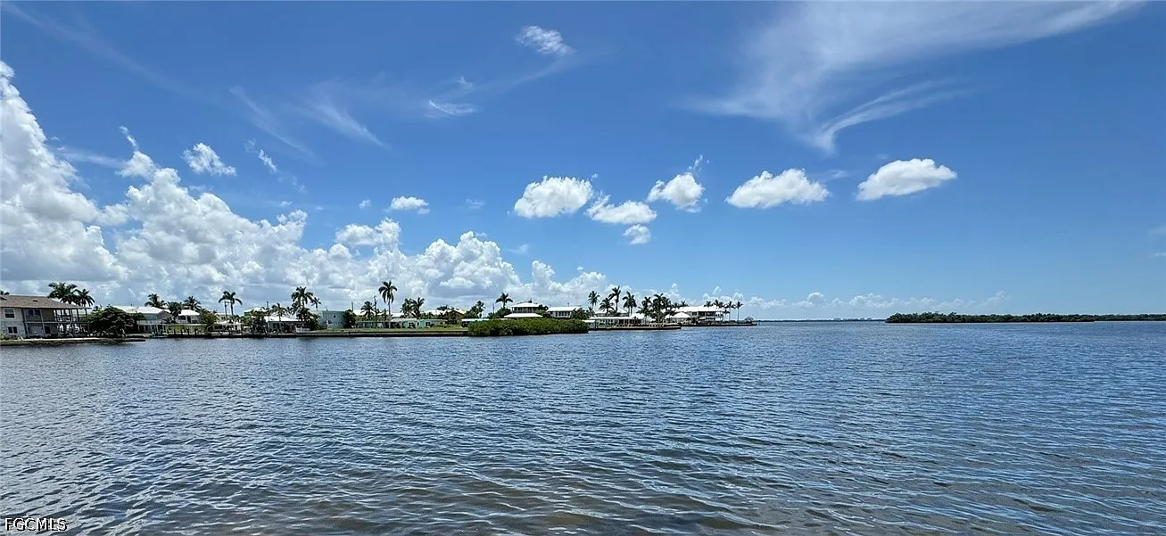 1 bed, 1.0 bath, 500 sqft, $1,000 — Photo 3