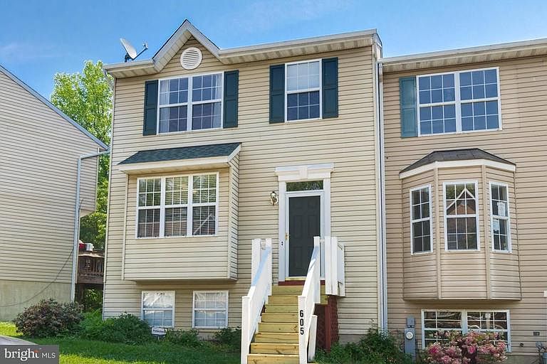 1st image of 605 Tuckahoe Creek Ct