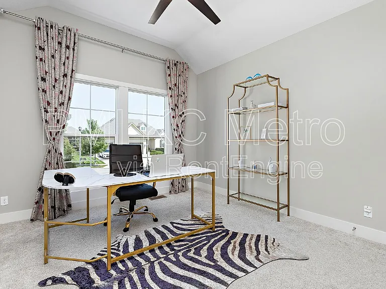 15708 Canterbury St — Photo 39