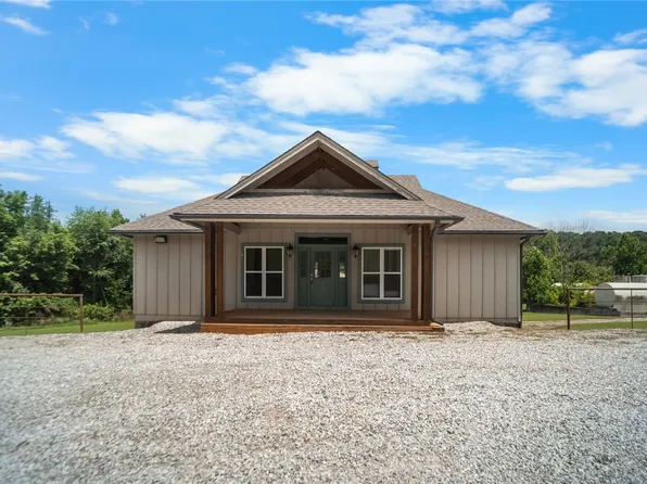 1600 Clifty Hwy, Hindsville, AR 72738