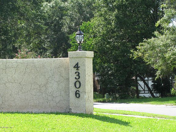 2nd image of 4306 Smugglers Way