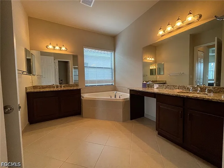 11617 Lakewood Preserve Pl — Photo 7