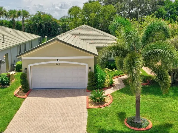 842 SW Rocky Bayou Terrace, Port St Lucie, FL 34986