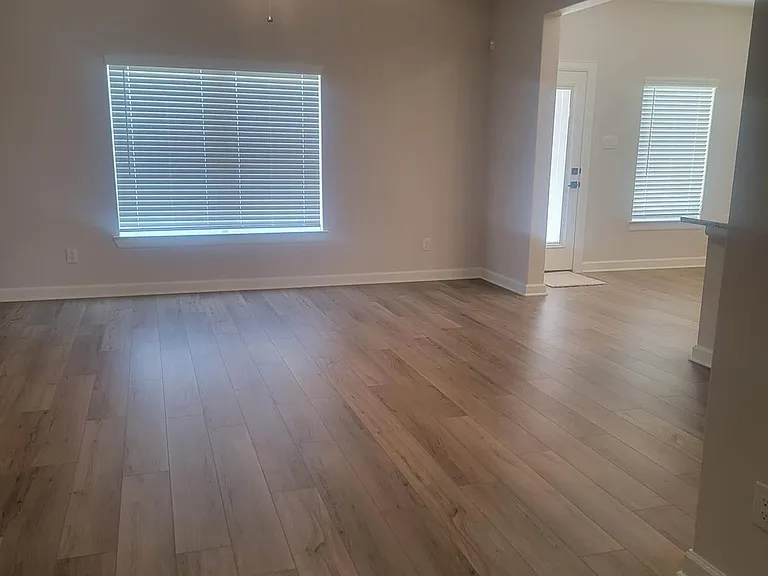 3053 Myrtle Sunset Dr — Photo 6