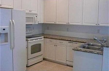 4th image of 819 Middleton Dr SW #112
