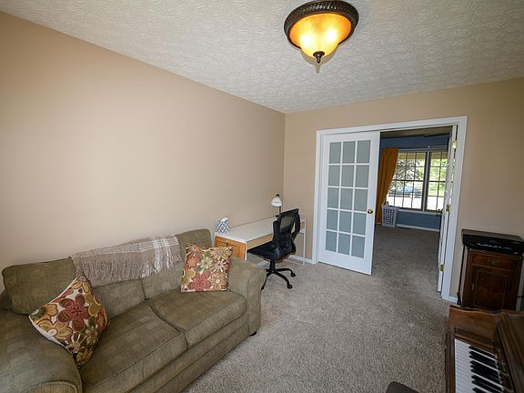 5th image of 1836 Fawn Meadow Dr