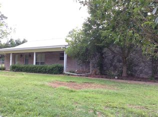 332 Country Ln, Luverne, AL 36049
