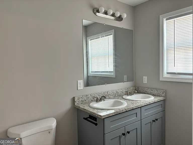 245 New Prospect Rd — Photo 7