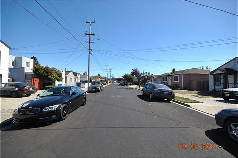 2nd image of 640 2nd Ave