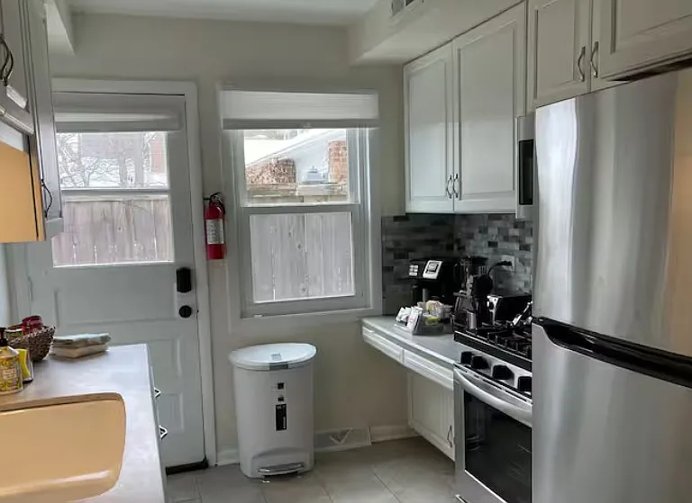 774 Green Bay Rd — Photo 5