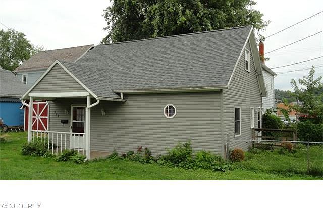 1st image of 512 N Uhrich St