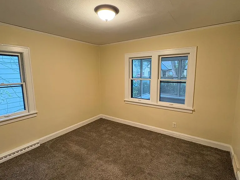 1614 Pauline Ave — Photo 5