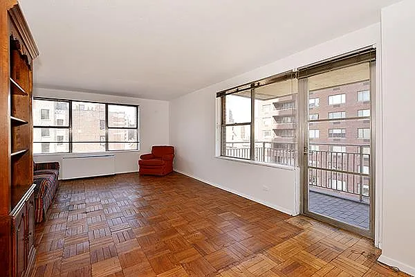 Sold by R New York | media 16
