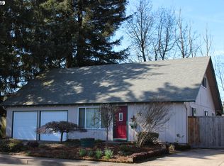 242 38th St, Springfield, OR 97478