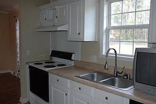 5th image of 104 Glenn Forest Dr